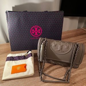 Tory Burch Fleming Matte Convertible Shoulder Bag - Gray Heron